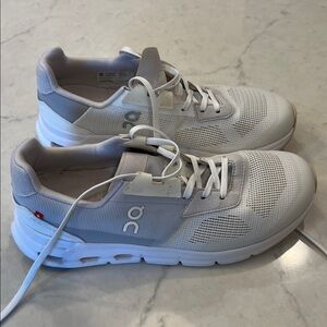 On Clouds Cloudrift Shoes‎ Size 8